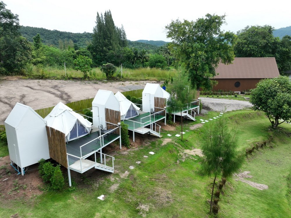 บรรยากาศ CHIC CAMP สวนผึ้ง ราชบุรี