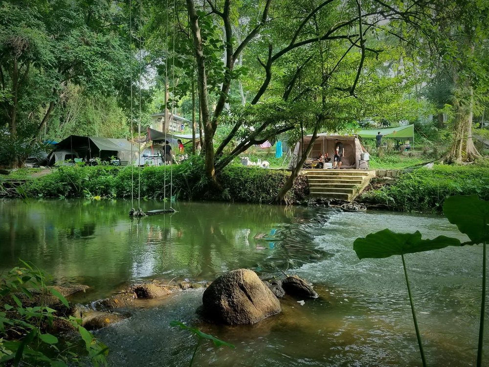 บรรยากาศ The Brook Hill สวนผึ้ง เทือกเขาตะนาวศรี